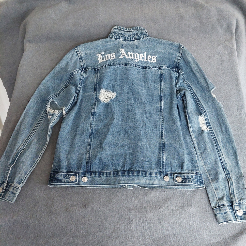PacSun Los Angeles Distressed Denim Jacket with Rose Embroidery - Size S - Picture 6 of 9